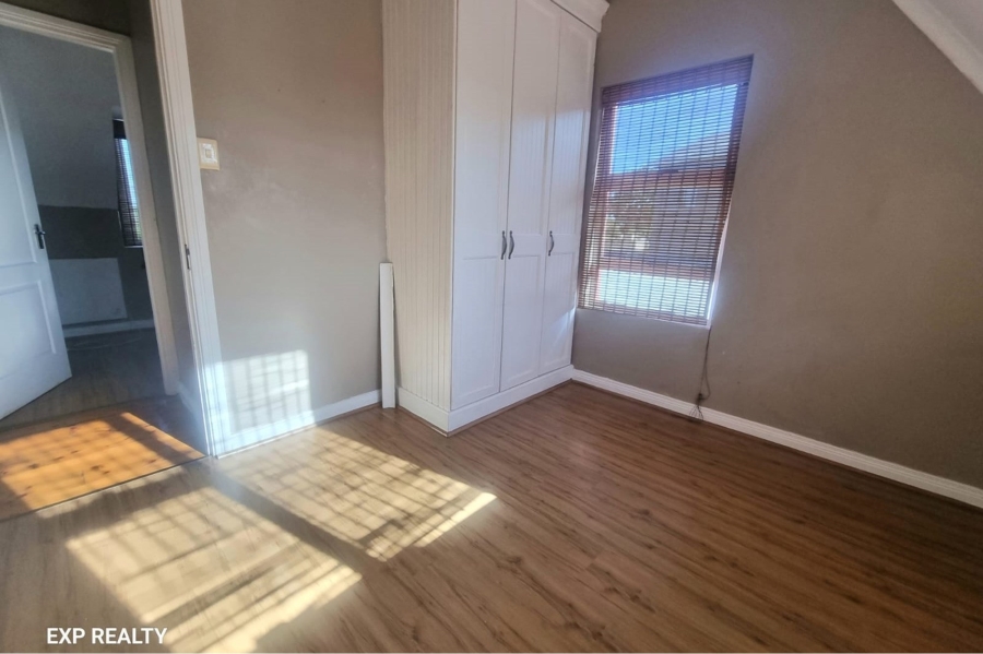 4 Bedroom Property for Sale in Beacon Bay Eastern Cape